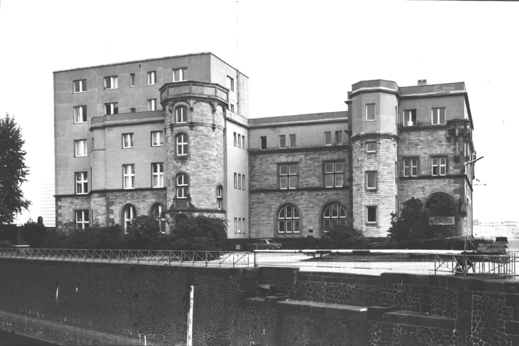 Bau des Schokoladenmuseums