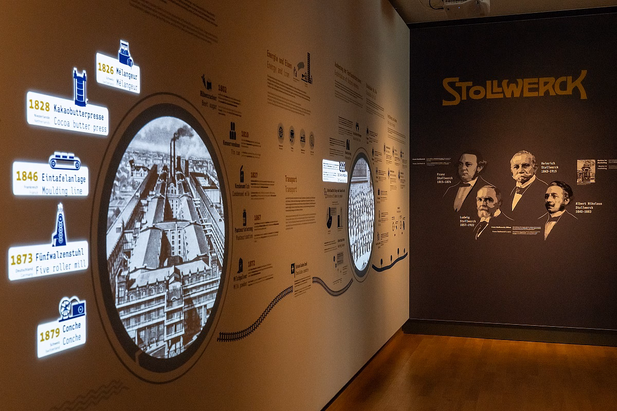 Ausstellungswand Zeitreise des Kakaos