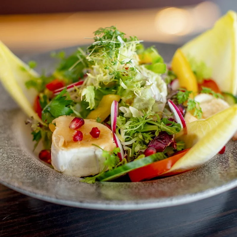 Salate im Grand Café