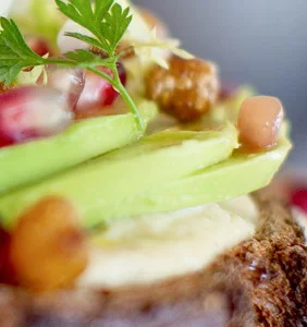 Fruehstueck im Chocolat Grand Cafe Brot